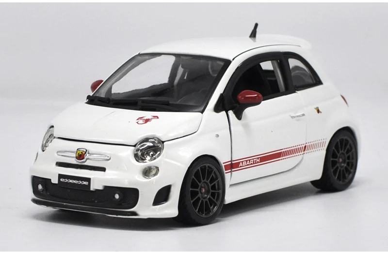 Оригинальная фабрика 1:24 FIA T 500 ABARTH игрушечный автомобиль из сплава игрушки для