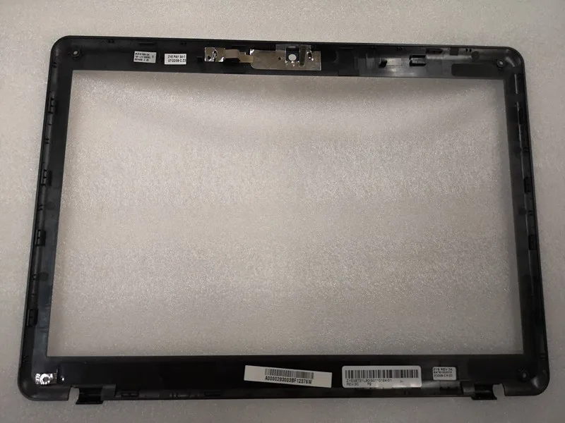 

LCD Bezel Assembly FOR Toshiba Satellite M300 M300-ST3401 A000028300