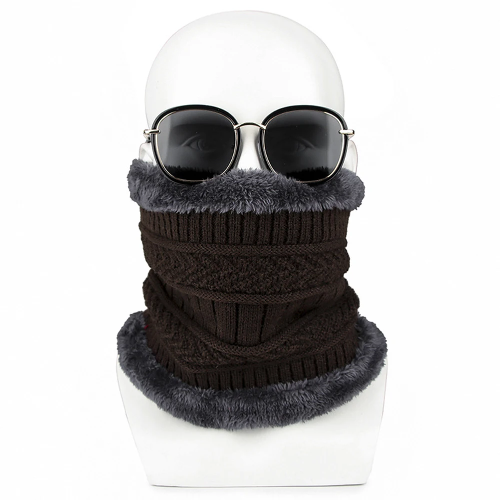 Зимний мужской однотонный вязаный шарф на флисовой подкладке с круглым вырезом