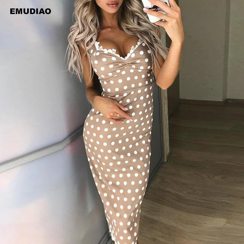 Женское платье миди в горошек вечернее облегающее без рукавов с v образным