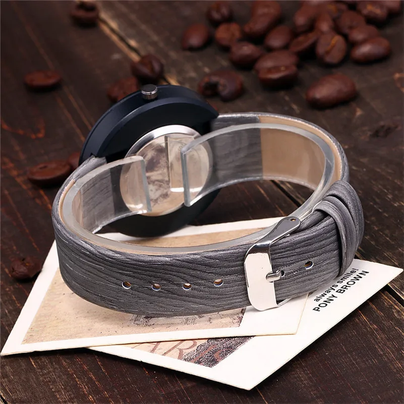 Часы наручные женские с имитацией дерева кварцевые под кожу | Наручные часы