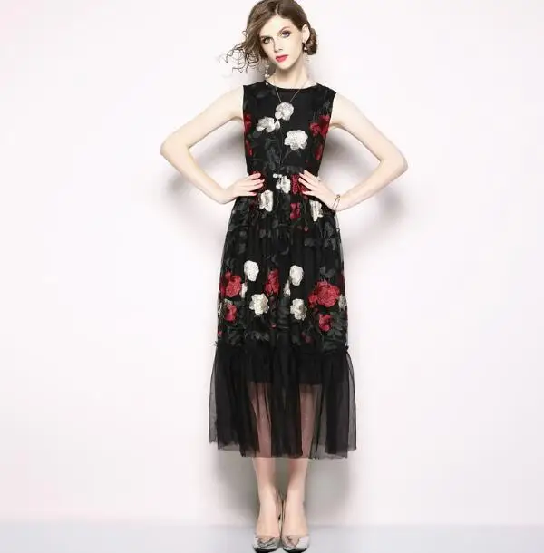 

Women's summer runway fashion sleeveless flower embroidery dress lady's vintage medium long chic lace mesh dress TB965