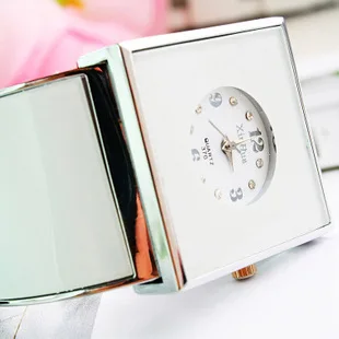 Поставка модных часов с браслетом простые женские часы от производителя ручная