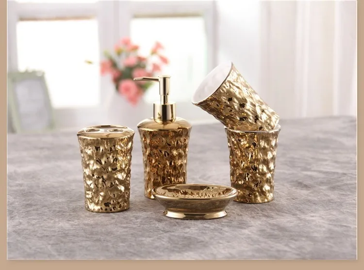 Роскошный набор Gouden Badkamer Keramische Tandenborstel подставка Tandpasta диспенсер Органайзер Decoratieve Wc аксессуары