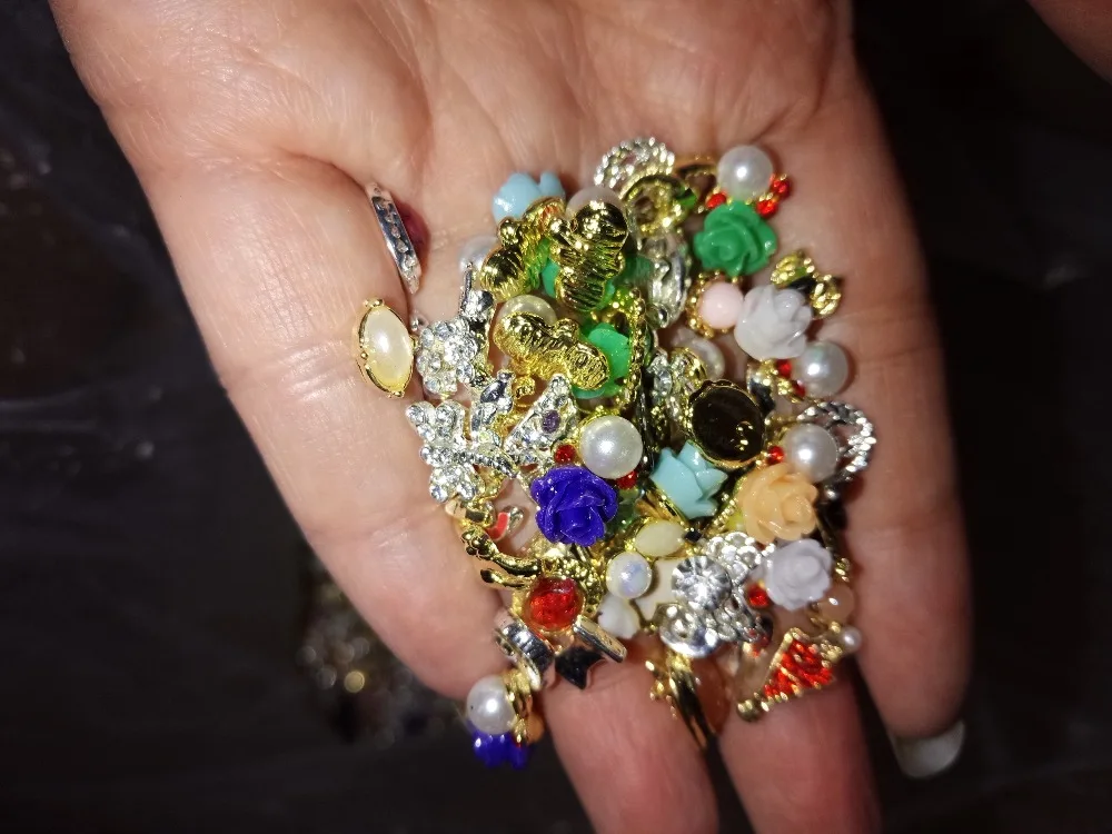 

10pcs/lot Nail Charm Mixed Design Alloy Nail Jewelry DIY Charms Halloween, Bows, Crown, Resin Flower Mixed 3D Nails Accessoires