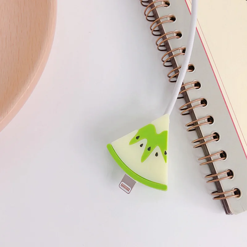 Kiwi Кабель Bite милые фрукты кабель протектор для iphone USB кабель Органайзер Chompers зарядное устройство провода Держатель Pprotege кабель для игрушек забавные - Цвет: Kiwi