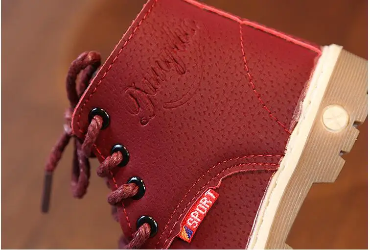 Новая Осенняя детская обувь ботинки для мальчиков зимние модные кожаные теплые