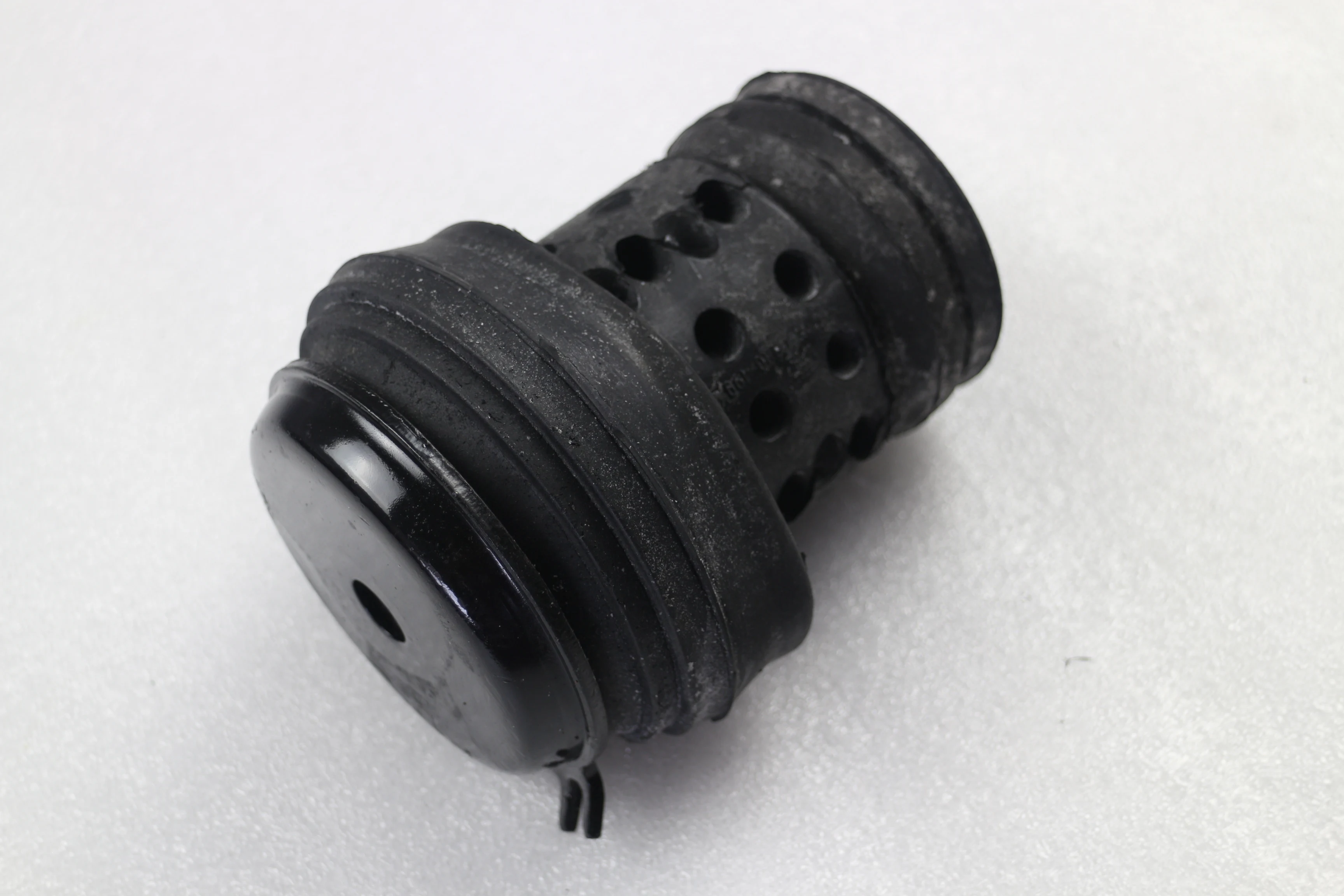 Переднее Крепление двигателя подходит для Volkswagen VW Corrado VR6 2 9 Mk3 Golf 8 92-98 1H0199609K |