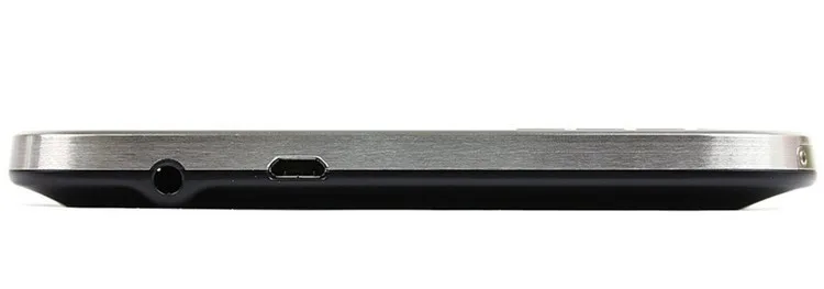 Blackberry Bold Touch 9900 Оригинальный Разблокирована WCDMA 3 Г Смартфон QWERTY Клавиатура 2.8