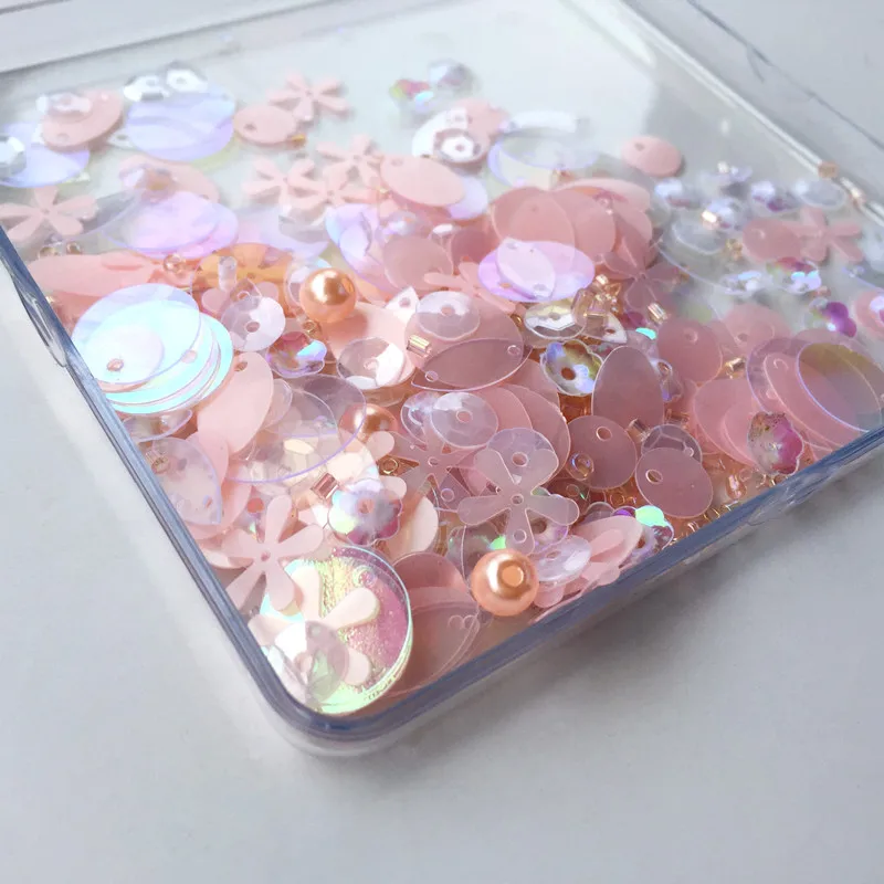 Sequins pink Qlcrystal 10g/bags mixed pearl beads flat round pvc loose sequins,sewing craft,glass seed beads - Цвет: Sequins pink