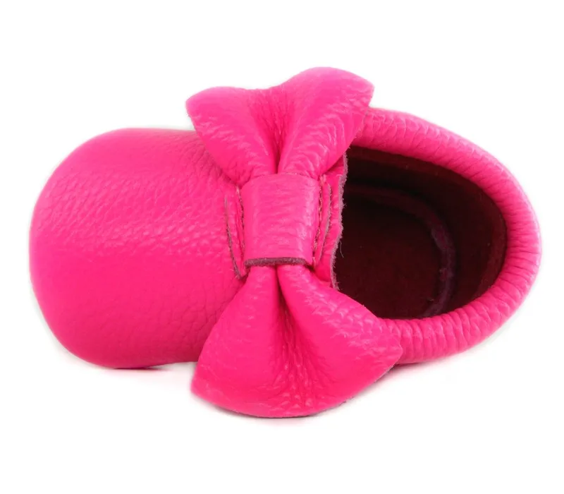 Блестящие флуоресцентные розово-красные детские туфли из натуральной кожи с бантом детские туфли с кисточками для маленьких девочек Мокас... от AliExpress WW