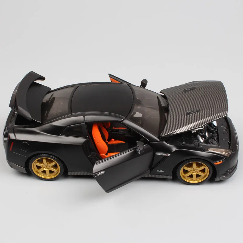 1:24 Масштаб Мини Maisto 2009 Nissan gtr Skyline GT-R Супер Спорт Авто турбо R35 гоночный автомобиль купе литье под давлением модель игрушка черный мальчик
