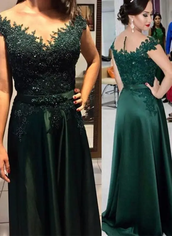 Женское платье для выпускного вечера темно зеленое с бусинами и поясом кушаком