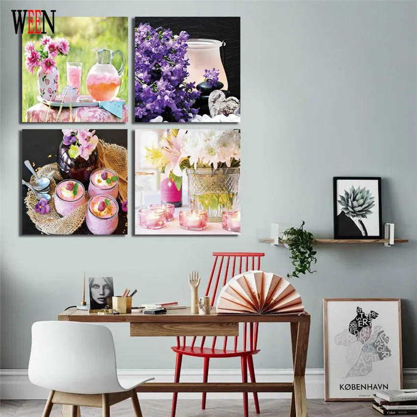 Картина на стену из Хеллоуина с едой и цветами растянутая обрамленная для