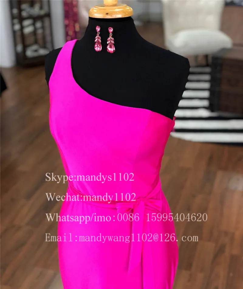 Женское вечернее платье русалка Красное длинное с одним открытым плечом и