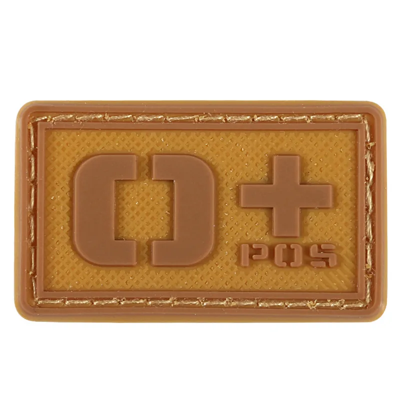 Khaki O PLUS 2 Светящийся ПВХ значок тактика A+/B+/-O+/AB+/A-/B-/O-/AB-type кровяного типа, дополненный военный значок резиновая куртка - Цвет: Khaki O PLUS 2