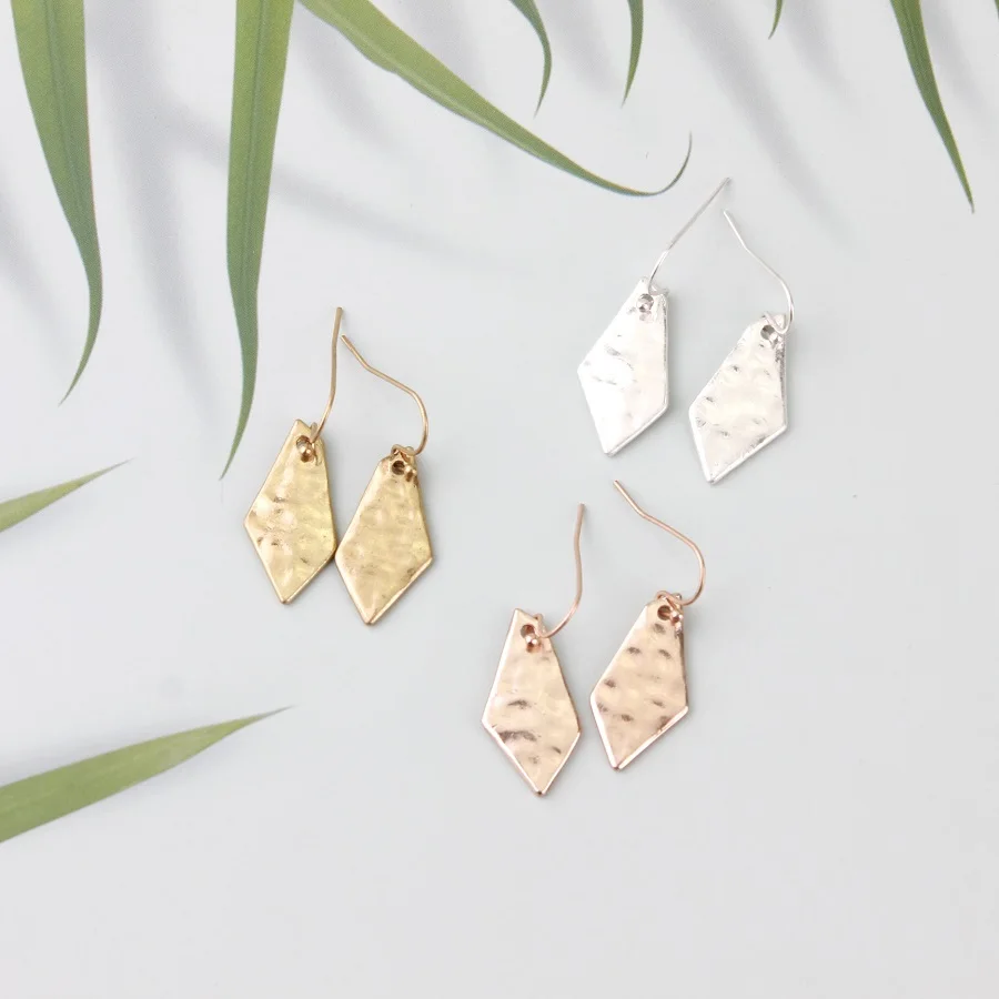 MATTED GOLD Jewelry Gia висячие серьги филигранные кованые металлические абстрактные