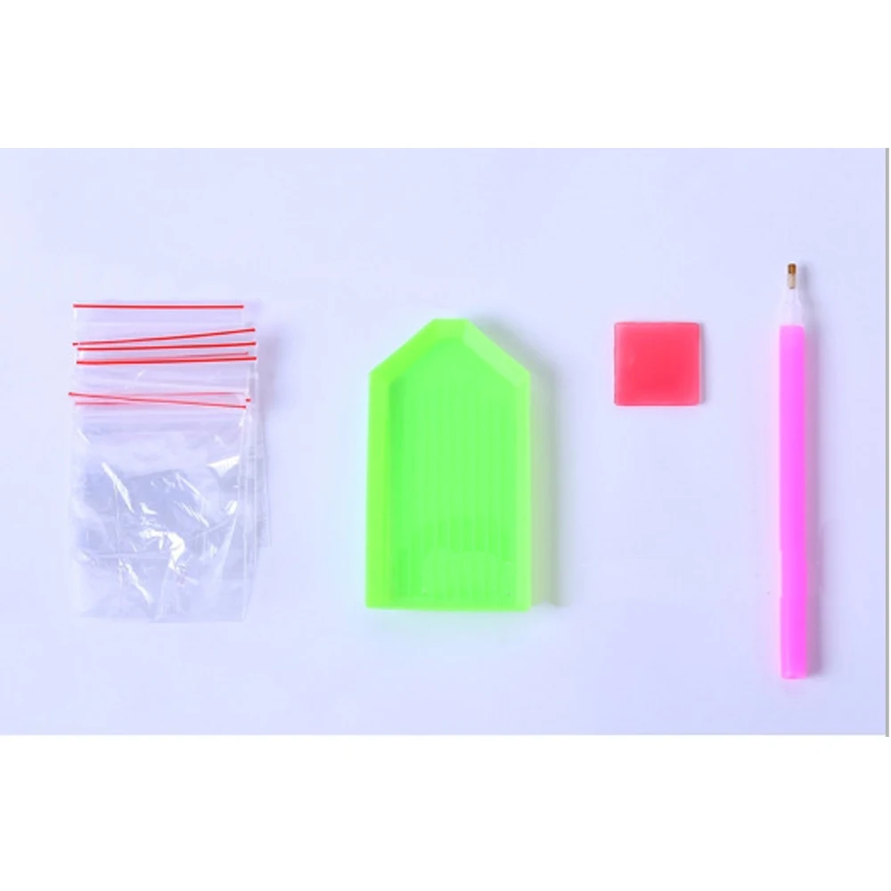 

SepYue Diamond Painting Accessories DIY Keychains Diamond Key Diamond Dots Cartoon Handmade Christmas Gift Arts Keyring Key Hold