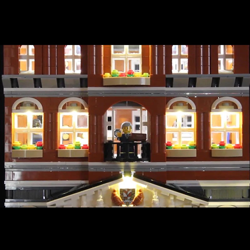 Набор со светодиодсветильник кой для конструктора Lego 10224 город-создатель