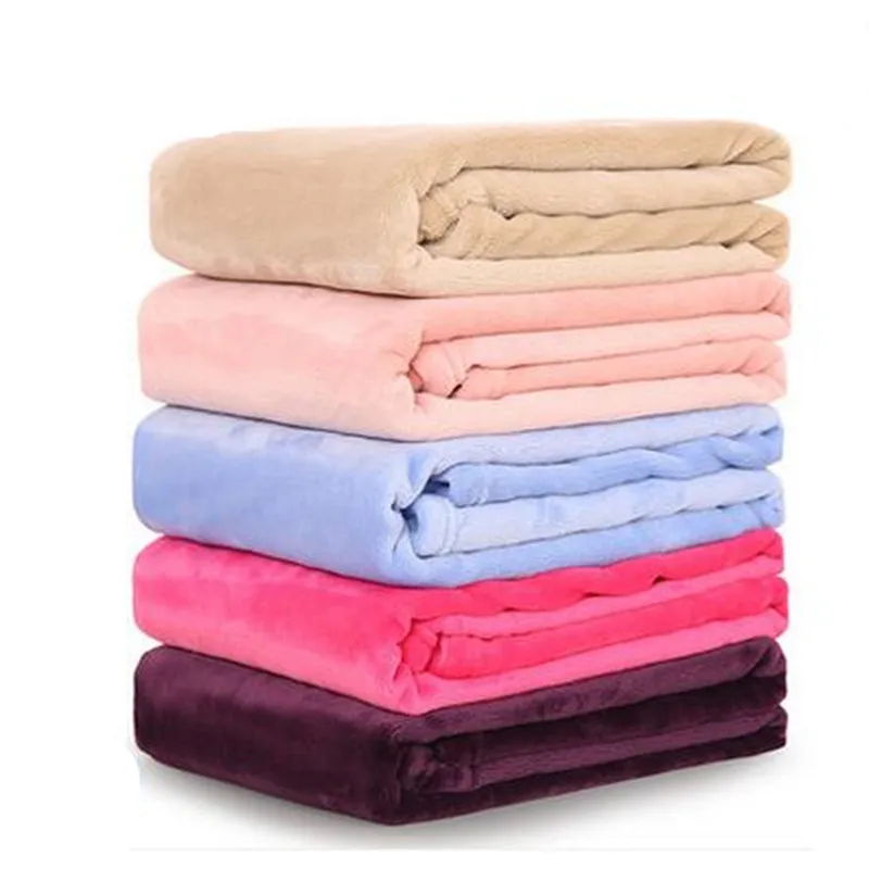 Супер мягкое микроплюшевое покрывало для кровати однотонное флисовое с рисунком