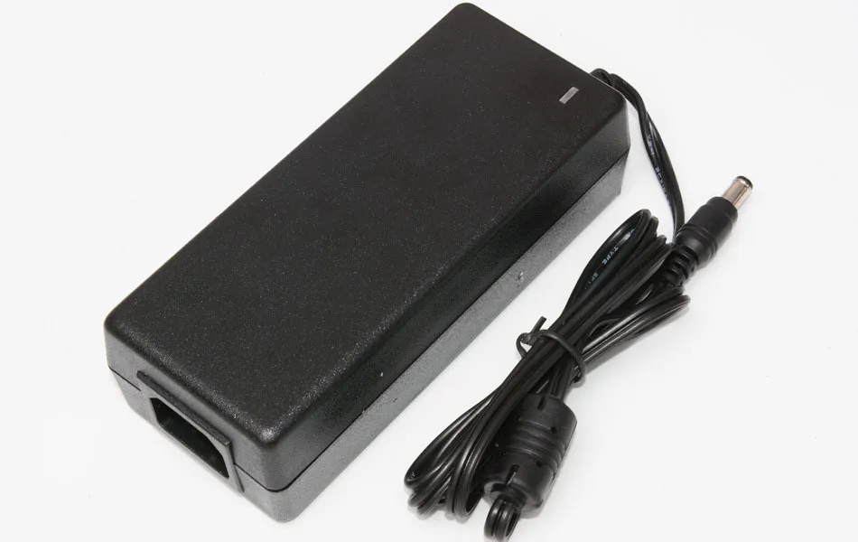 AA стол 1 шт 5 V 10A 50 Вт светодиодный адаптер питания, трансформатор DC5.5mm x 2,5 мм выход применение для DC5V WS2812B LPD8806 WS2811 Светодиодные ленты