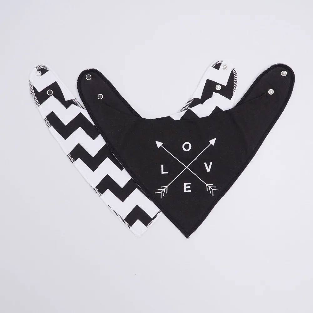 (4Pcs/set) Colorful Baby Bibs Print Soft Cotton Bandana Toddler Newborn Towel Triangle Scarf Infant Bib Burp |