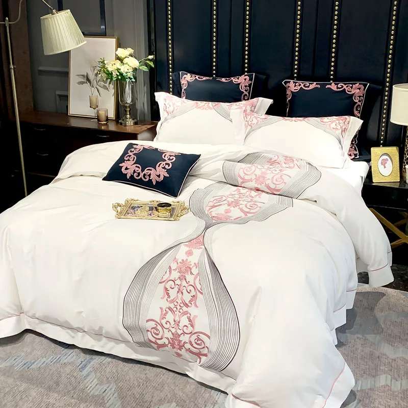 Комплект постельного белья из мягкого египетского хлопка с вышивкой | Дом и сад