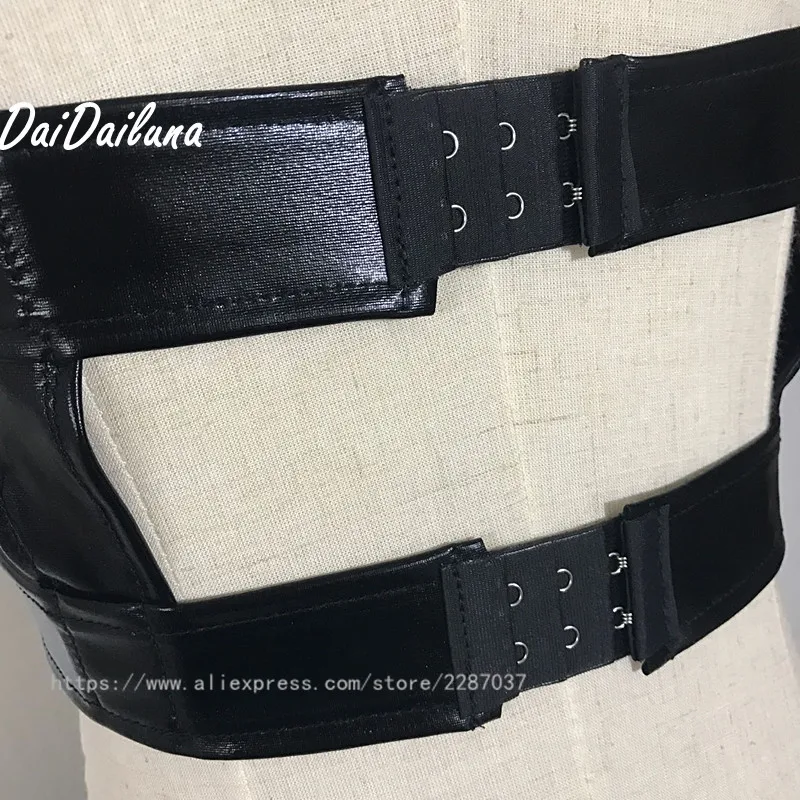 Новинка 2017 года сексуальное женское белье из искусственной кожи SM в комплекте