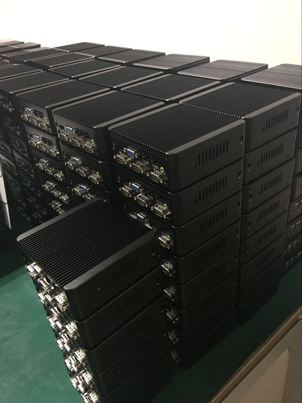 Мини ПК Qotom 4 COM Q190P/Q180P с четырехъядерным процессором celeron J1900 Dual Lan 10 Вт без