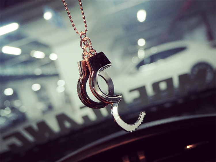 Подвеска для автомобиля подвесные наручники украшения интерьера украшение