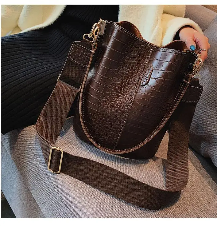 Модный пэчворк Crossbody сумка для Для женщин сумки на плечо классический сплошной Цвет Для женщин Роскошные Сумки из искусственной кожи Сумка F425