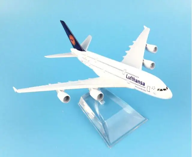 Модель пассажирского самолета A380 Lufthansa модель 16 см из сплава для детей игрушки