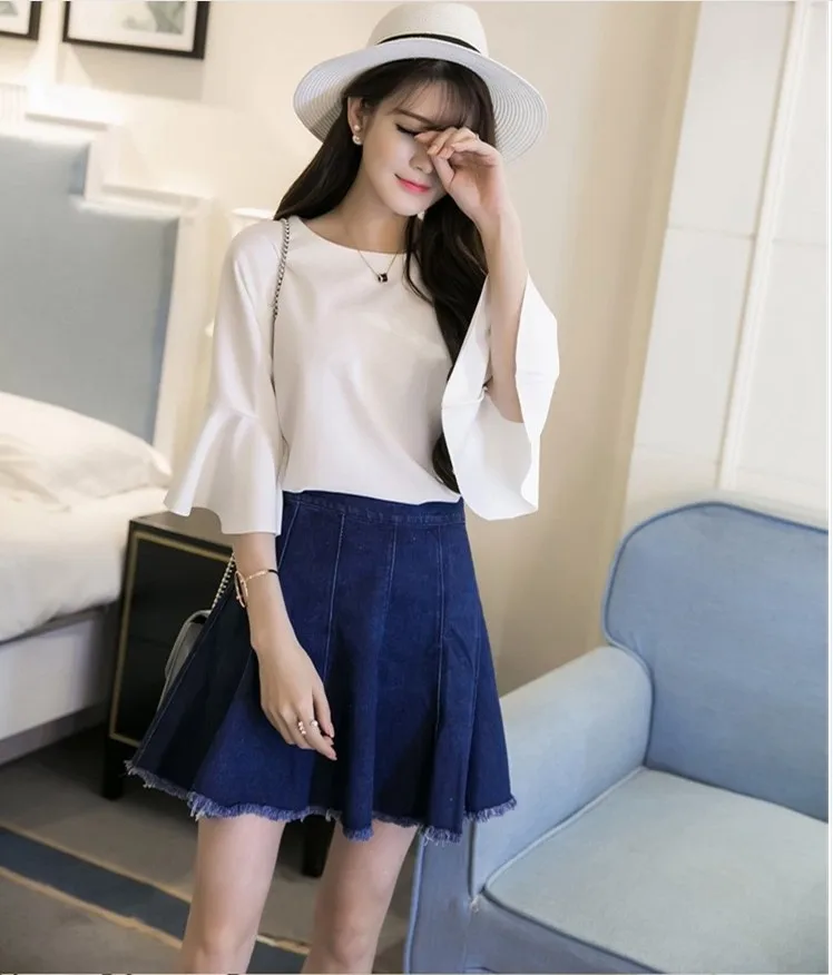 Fashion Flare Sleeve Chiffon Shirt Korean Pure Color Plus Size Shirts O-neck Short Blusas Summer Women's Tops and Blouses |
