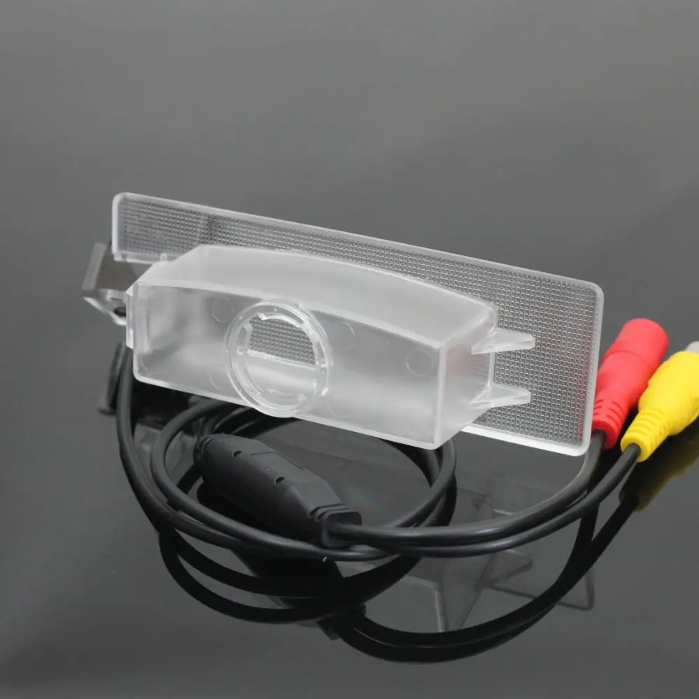 

Hyundai i40 2011 2012 2013 2014 2015 HD CCD