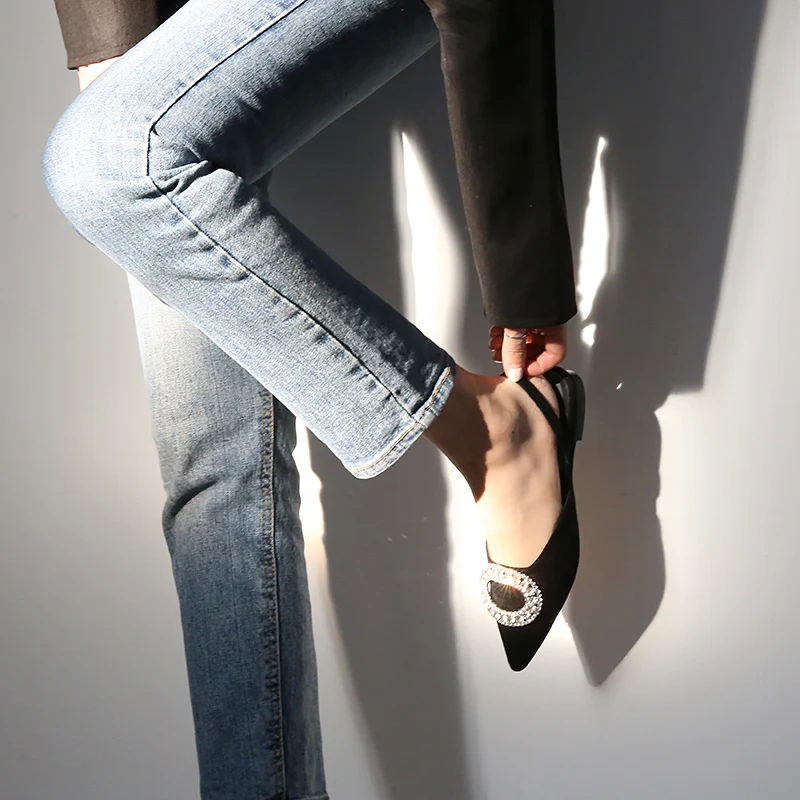 Женские полутапочки с пряжкой заостренный носок сандалии и тапочки плоская