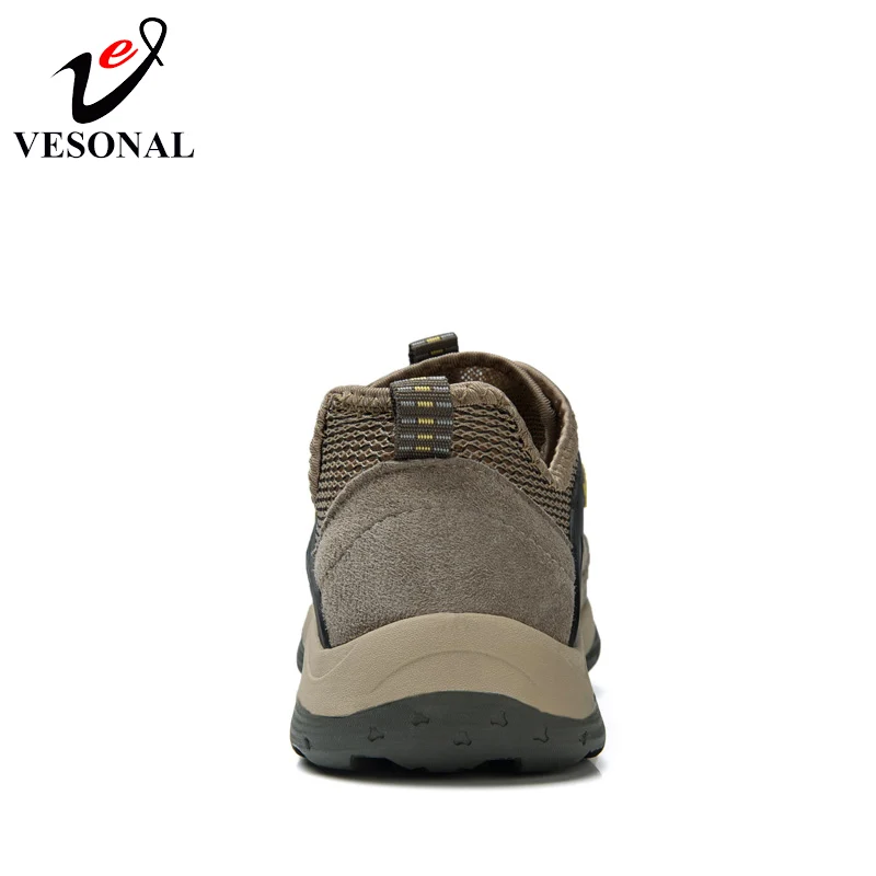 Мужские кроссовки из коровьей замши легкие дышащие с сеточкой для прогулок