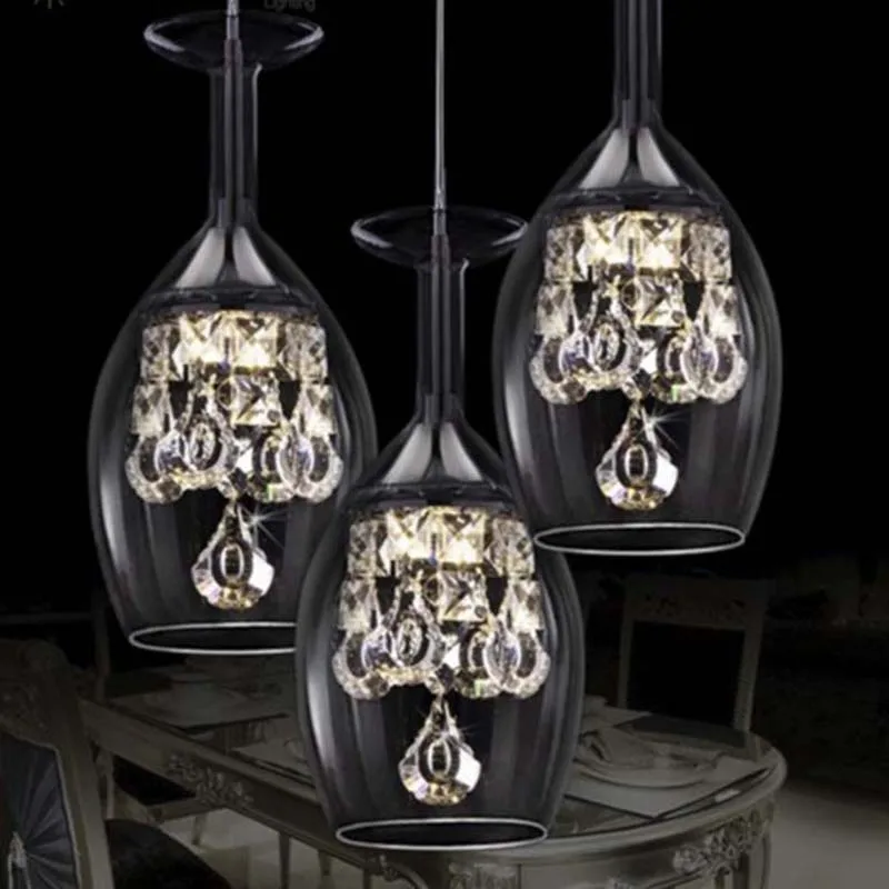 Простой четкого современного светодиодный дешевое вино стекло с украшением в