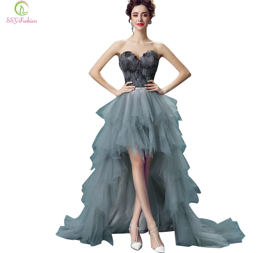 Женское коктейльное платье SSYFashion короткое с открытыми плечами открытой спиной и