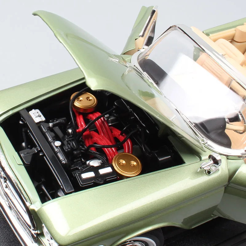 Брендовые винтажные Большие весы для автомобиля 1:18 бренды 1960 Chrysler 300F Lancia thema металлические модели автомобилей Diecasts& Toy транспортные средства miniaturas