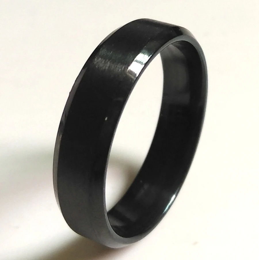 Wholesale 100PCS Bevel edges Classic Color &amp Style 6MM Black/Gold/Silver Stainless Steel Rings High Level Quality Inside Smooth |