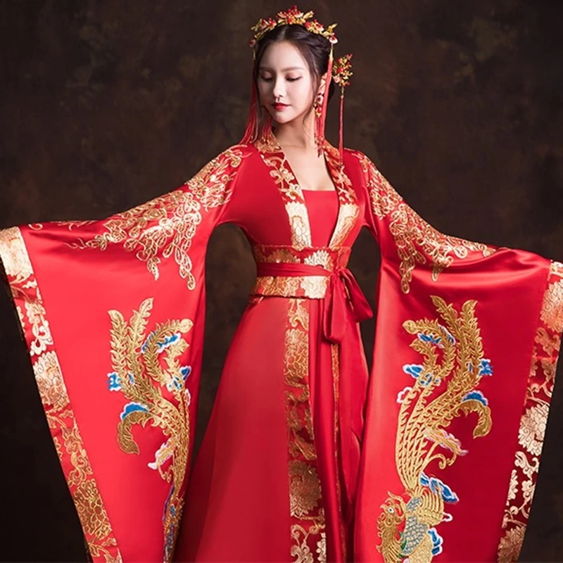 Царский китай. Китайское свадебное Ханьфу традиционное. Ципао и Ханьфу. Ципао или Ханьфу. Китайское свадебное платье традиционное.