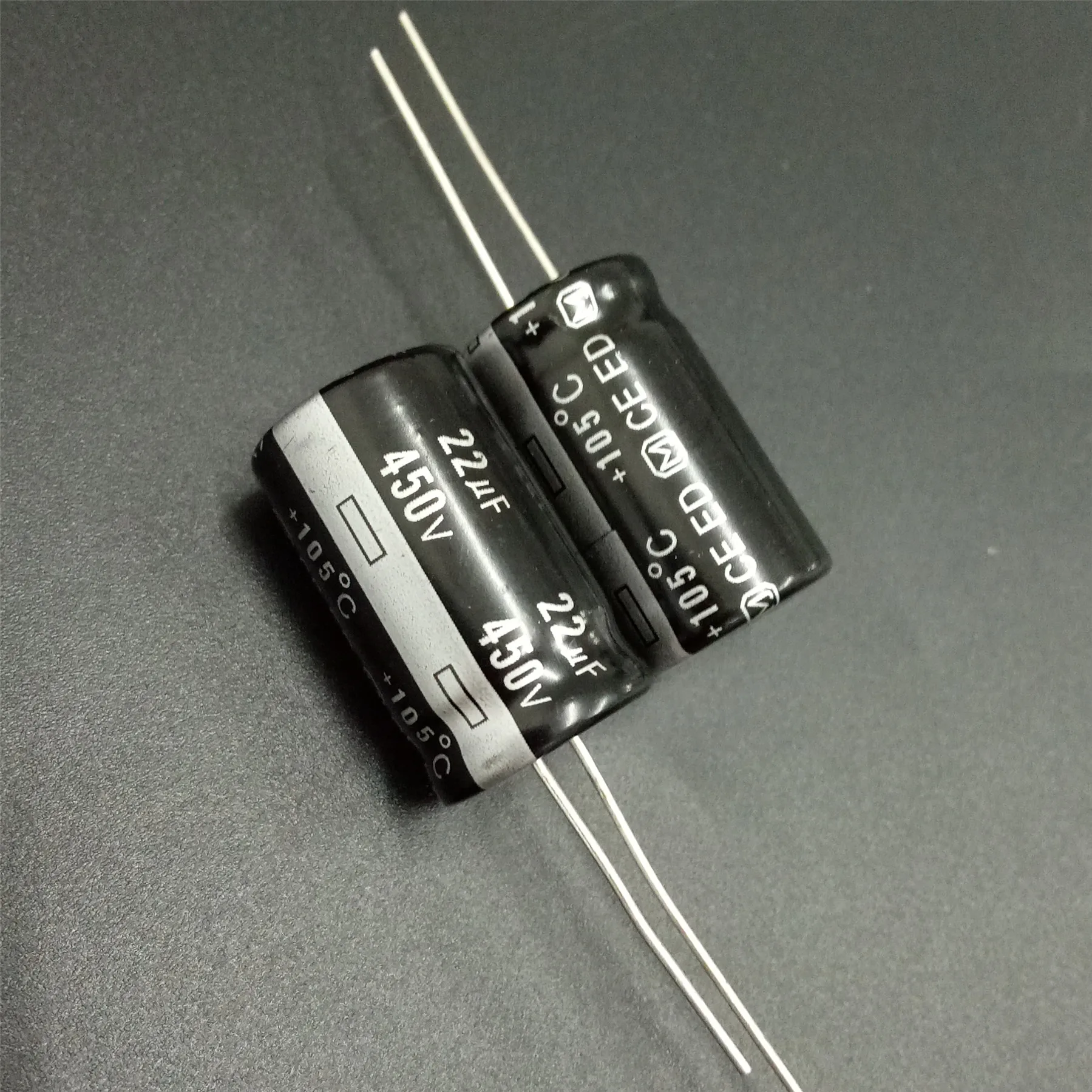 

ELECYINGFO 50pcs 22uF 450V ED Series 16x26mm 450V22uF High Quality Aluminum Electrolytic Capacitor
