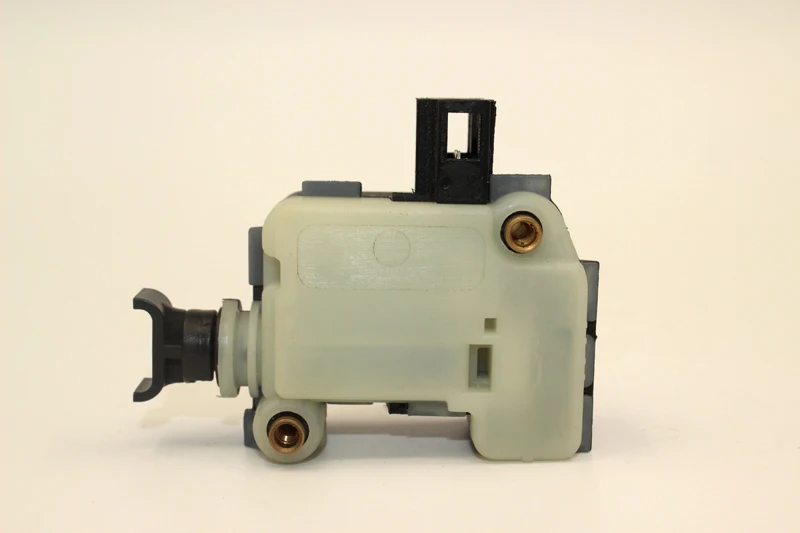 Крышке багажника Багажник замок servo Мотор для Volkswagen VW Golf Jetta MK4 Passat B5 поло Touareg Beetle