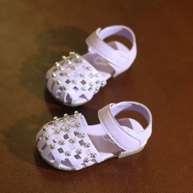 2018 Spring Summer Children Shoes Models New Girls Sandals Female Baby Rivets Hollow Tide Toddler | Детская одежда и обувь