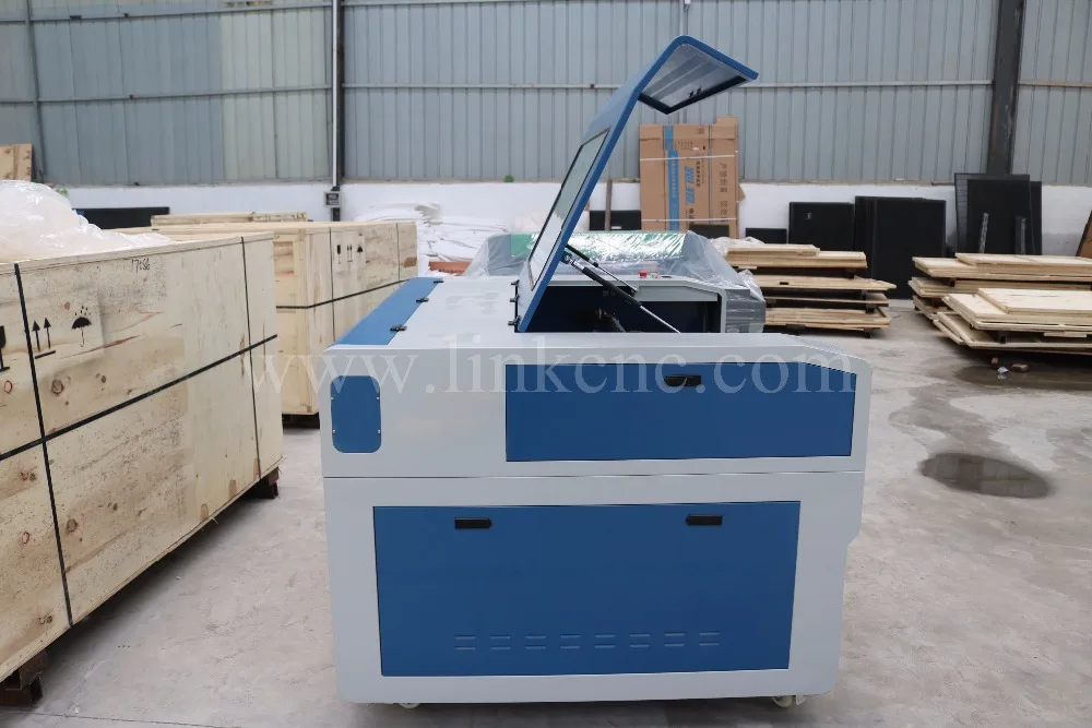 Лазерная резка и гравировка акриловых листов 90 Вт| |