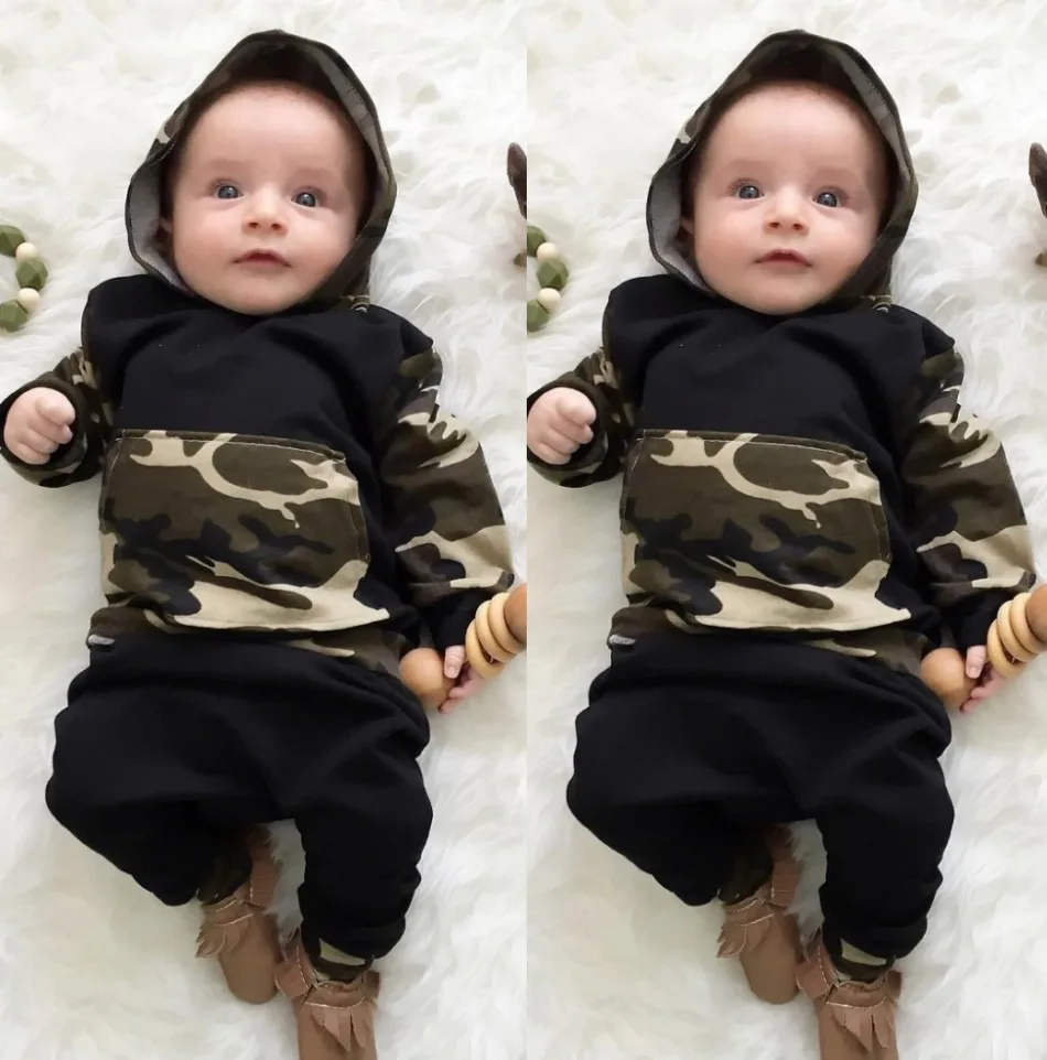 2 шт. основная камуфляж Bebes комплект одежды новорожденных для маленьких мальчиков с длинным рукавом с капюшоном футболка+ длинные штаны новинка года мальчик Camo Костюмы комплект