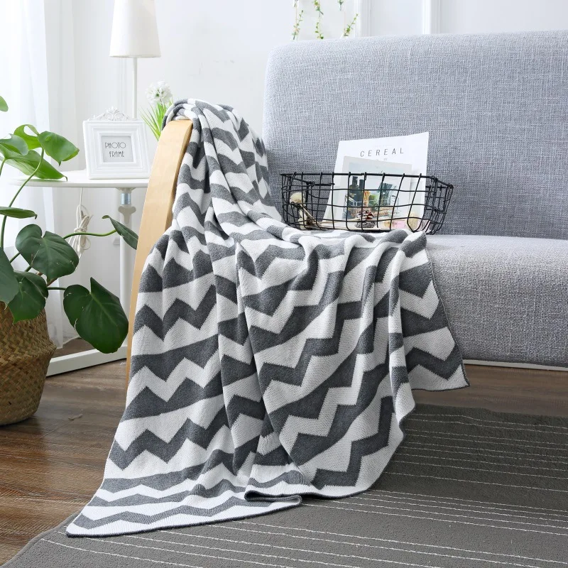 

New Plaids Knitted Blanket Nordic Soft Throw Warm Couch Bed Beach Sofa Cover Travel Shawls Blanket 110*180cm Manta Cobertor