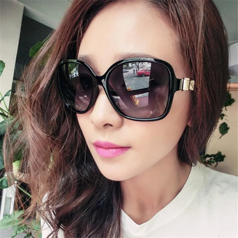 

ZXTREE 2019 Hot Sunglasses Women Brand Designer Mirror Super Vintage Sun Glasses Female Shades Eyewear Accessories UV400 Z276