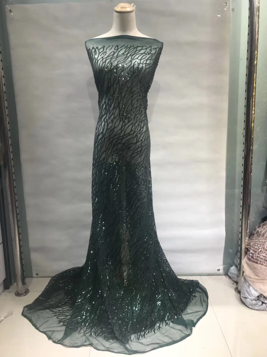 Элегантная бордовая винная оптовая продажа нигерийских кружевных тканей для