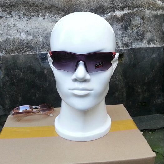 

Бесплатная доставка! Лучшее качество, модная голова манекена из стекловолокна, Мужская голова манекена для дисплея, стекла и наушников